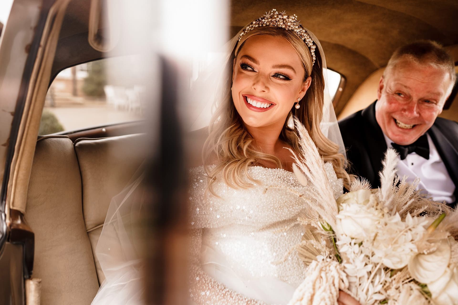 Rizing Falcon Photography: Capturing Your Dream Moments with Wedding Photography