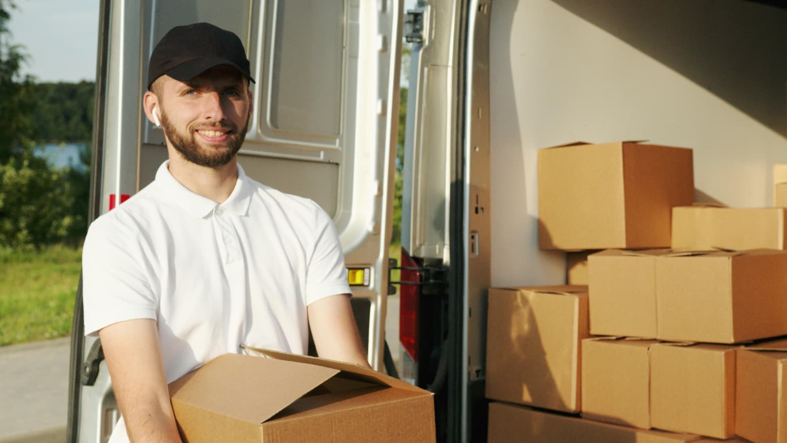 Removals Made Simple for Families and Businesses