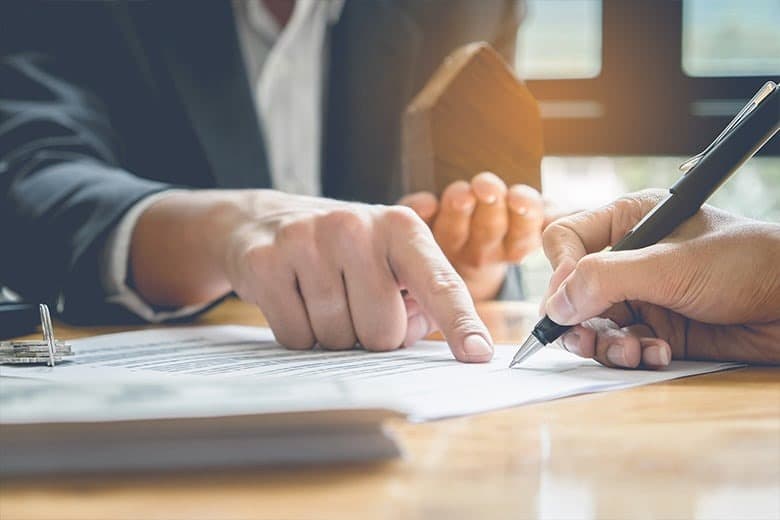 Safety Chat Platforms: What They Are and Why Your Workplace Needs One