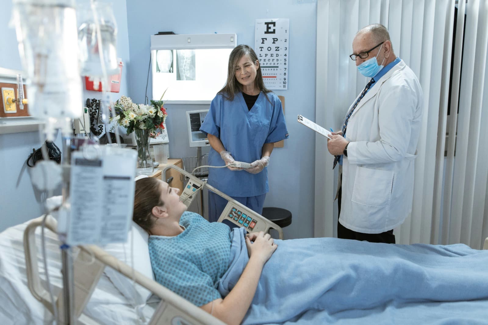 Free Medical Volunteering for Teens: Make a Difference in Your Community