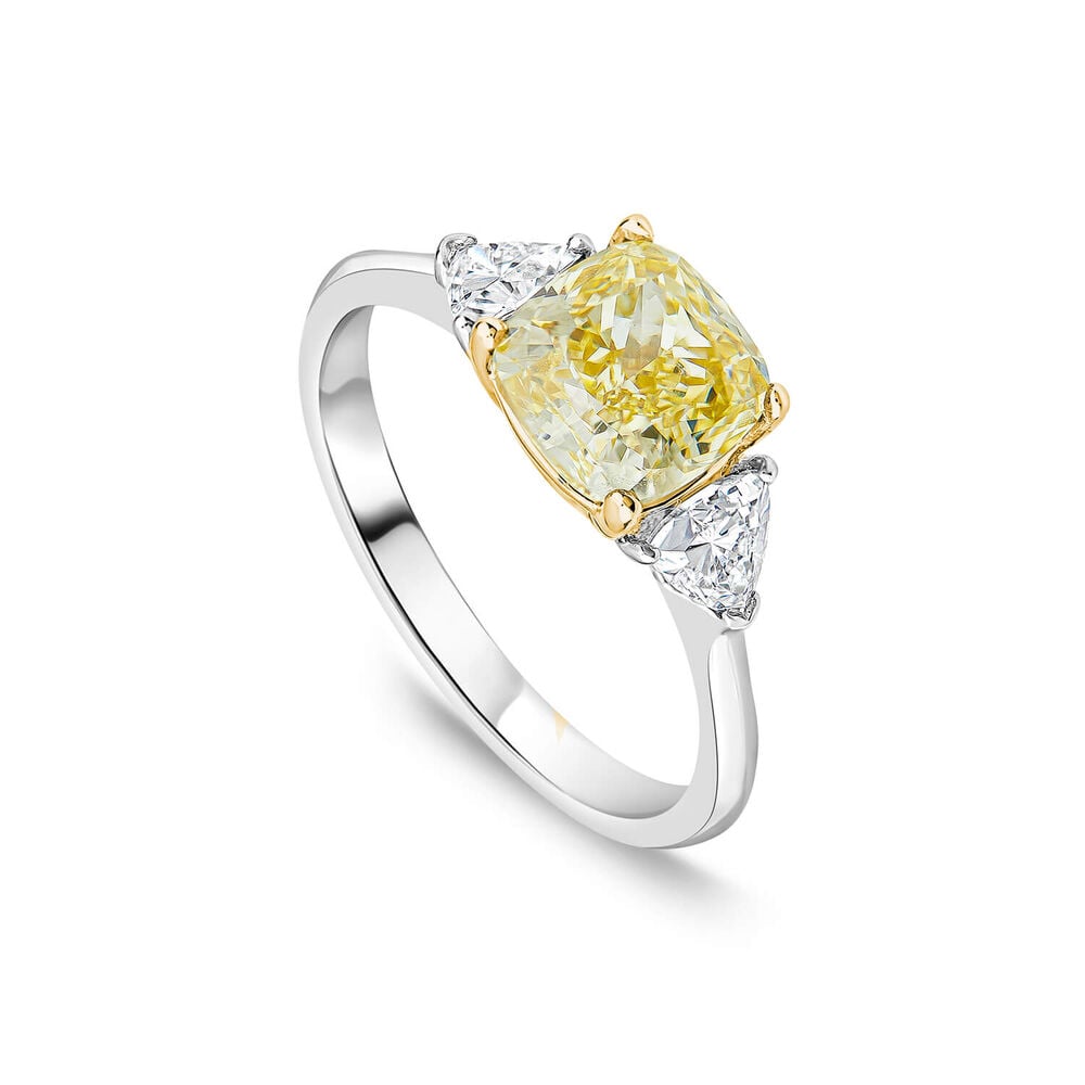 Radiant cut engagement rings Buying Tips for Couples