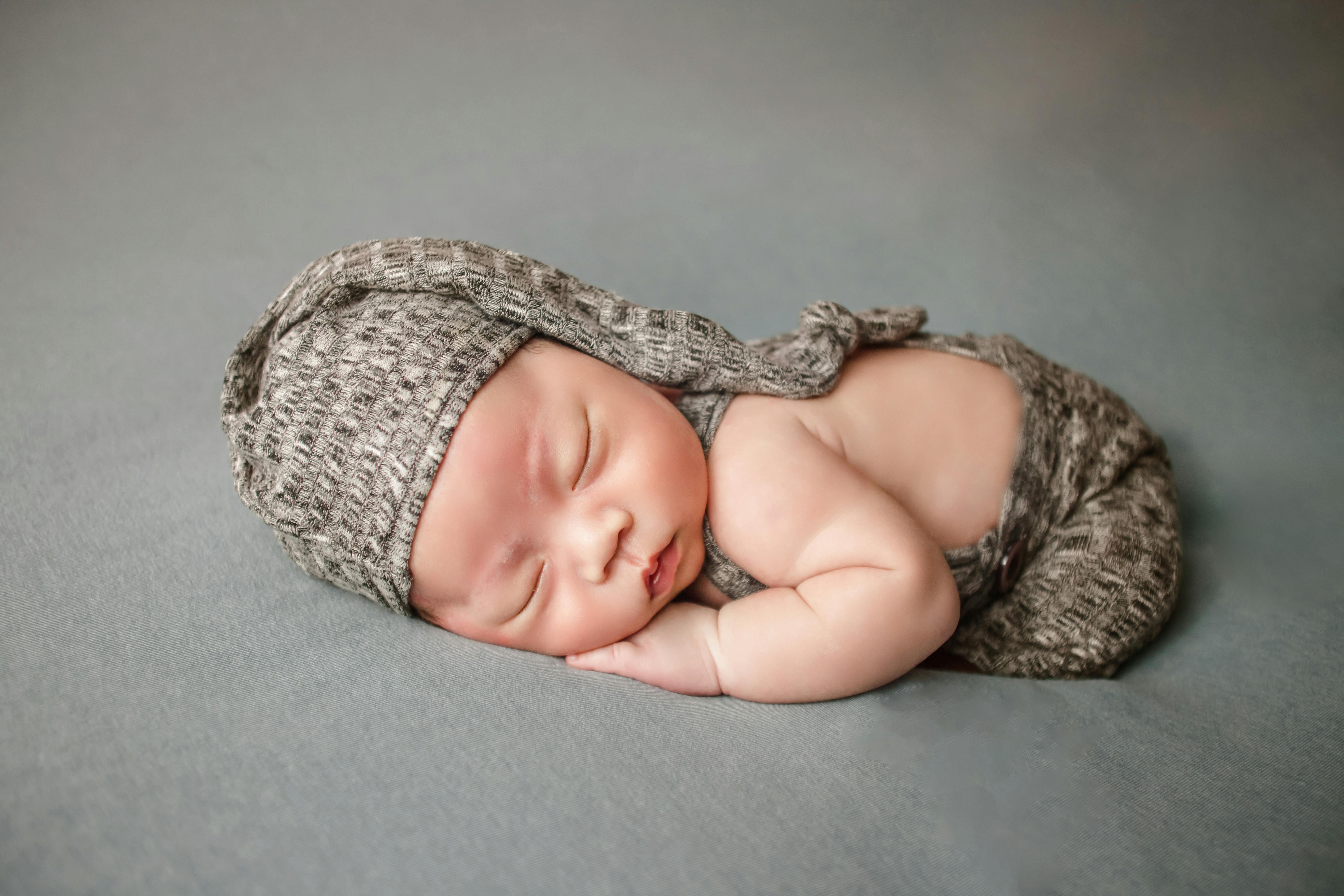 Le nid d’ange bébé : l’indispensable pour l’hiver de votre enfant