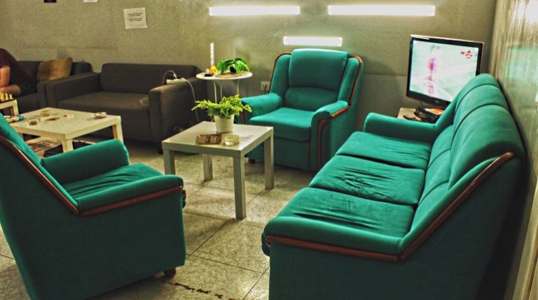 New-Feature-Image-for-Los-Secretos-de-Maria-Madrid-Review