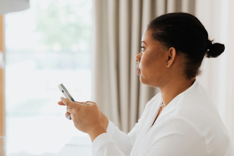 pexels-karola-g-5387173